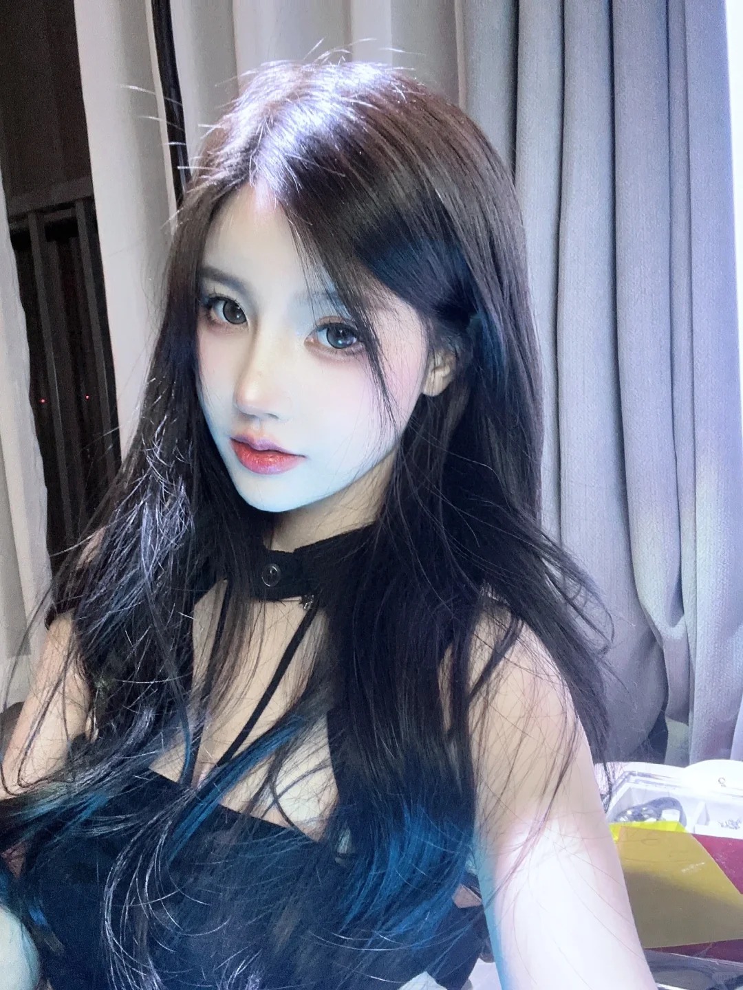허그출장샵 매니저 유즈하(일본)