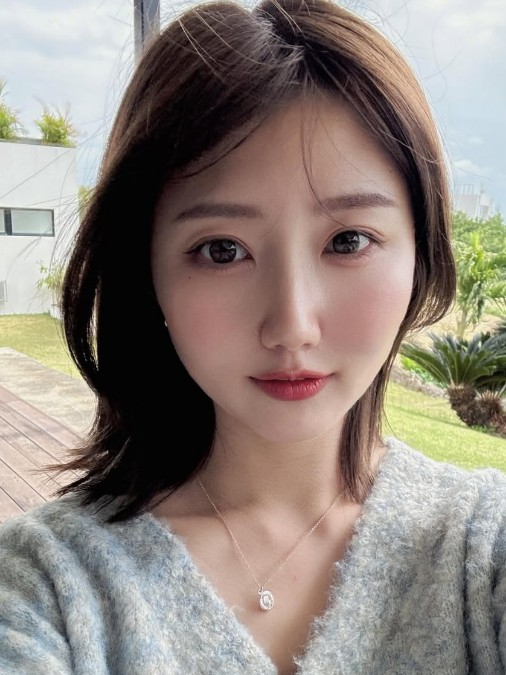 허그출장샵 매니저 윤서