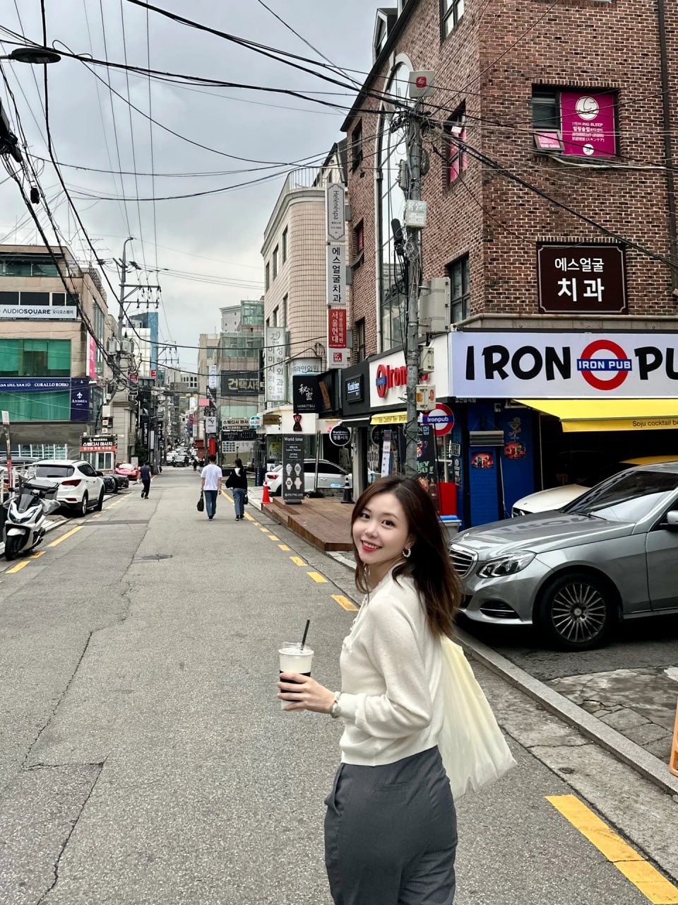 허그출장샵 매니저 이현